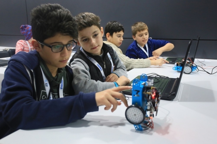 Kocaeli Bilim Merkezi Stem&maker Fest Expo’ya Ev Sahipliği