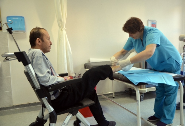 Yarası Kapanmayan Hastaların İmdadına Bu Merkez Yetişiyor