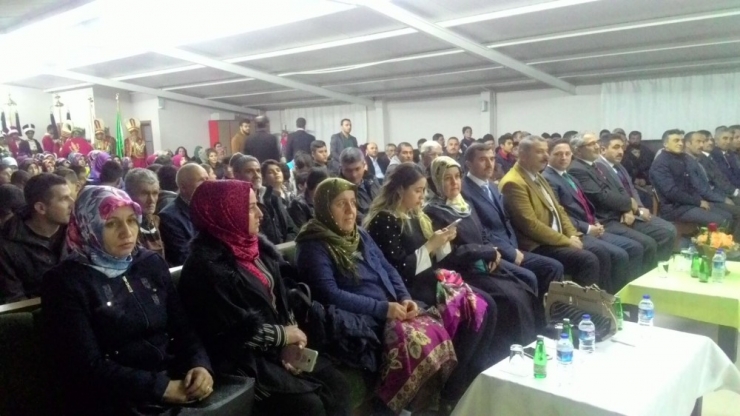 Altunhisar’da Fetih Gecesi Kutlandı