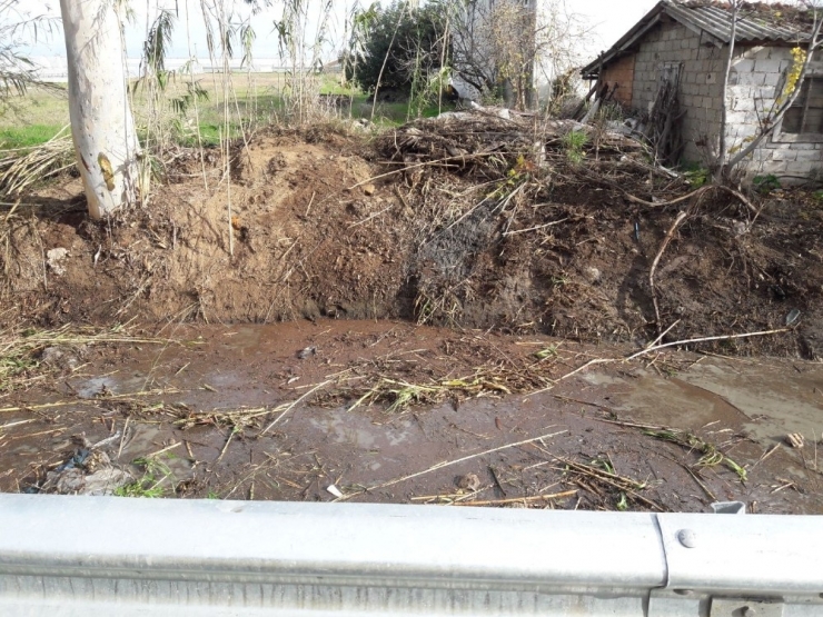 Zirai Atıklar İle Sağlığı Tehdit Eden Kanallara Neşter Vuruldu