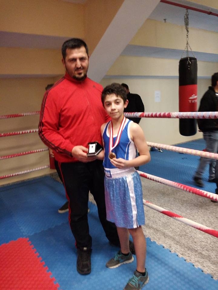 Bilecik Boks Spor Kulübü’nden Yıldızlar Türkiye Şampiyonası Öncesi Büyük Başarı