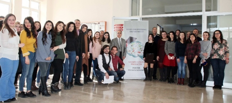 Gıda Mühendisliği Öğrencilerinin Projeleri Sergilendi