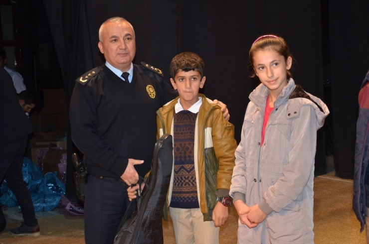 Yüksekova’da “Okul Destek” Projesi