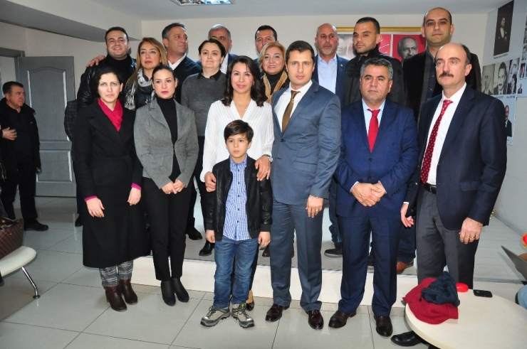 Deniz Yücel, Chp İzmir İl Başkanlığına Aday