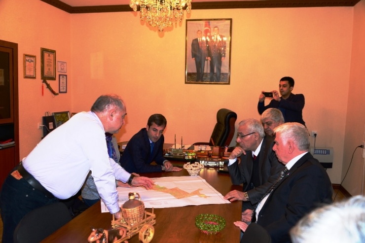 İzmit Belediyesi Azerbaycan’daki Parkın Yapımına Başlıyor