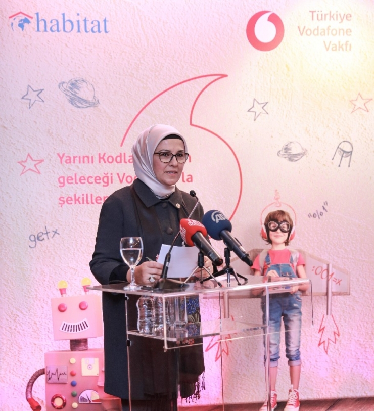 ’Yarını Kodlayanlar’ Projesi İle Kocaeli’nde 500 Çocuğa Kodlama Eğitimi Verilecek