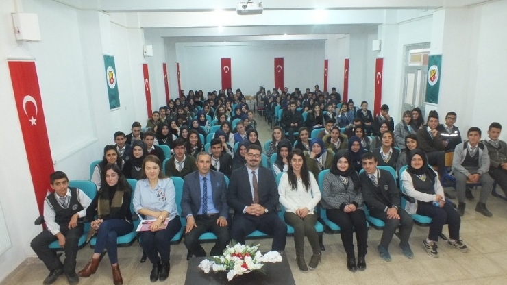 Malazgirt’te ‘Kariyer Günleri’ Etkinliği