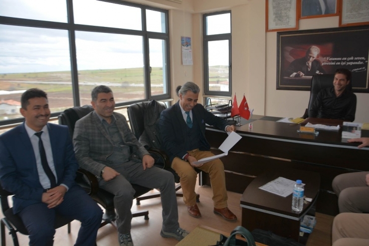 Doç.dr.batur; "Meslek Lisesi Meselesi, Memleket Meselesidir"