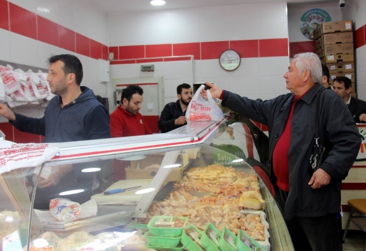 Yılbaşı Hindisi Yerine Köy Tavuğu