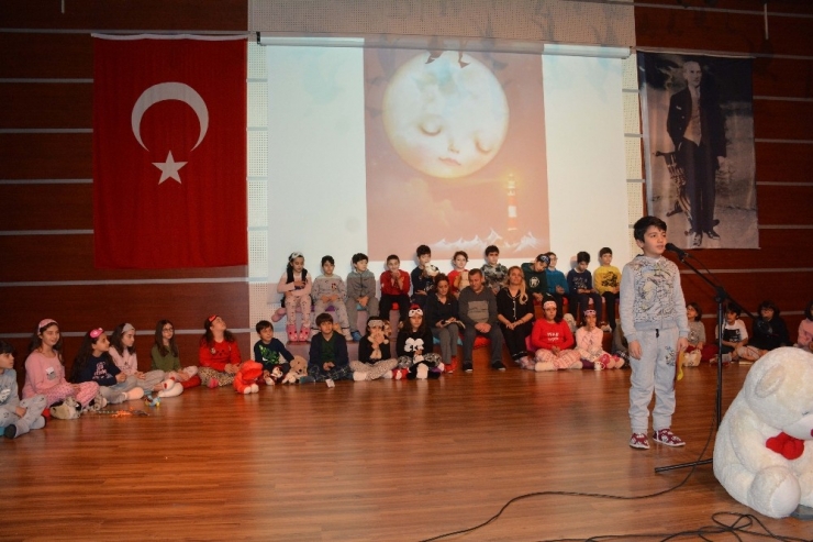 Ted Şanlıurfa Kolejinde Şiir Dinletisi