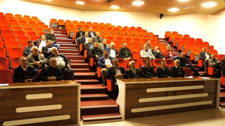 Sarıgöl’de Üreticiler Mağdur Olmasın Diye ’Çek’ Semineri Düzenlendi