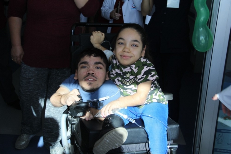 Nadir Hastalıklı Çocuklar Mutlu Olmak İstiyor