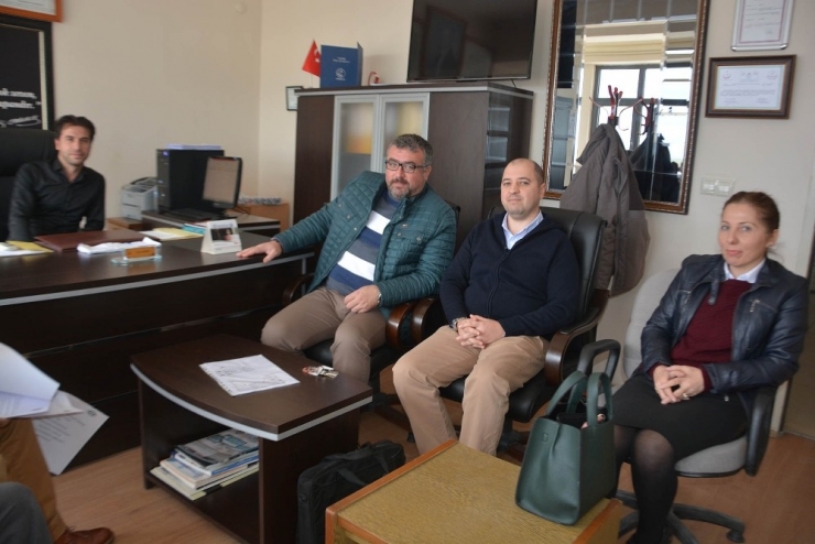 Doç.dr.batur; "Meslek Lisesi Meselesi, Memleket Meselesidir"