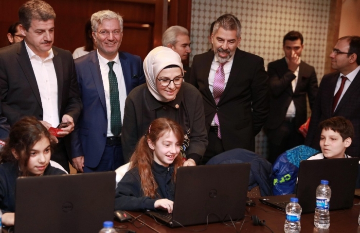 ’Yarını Kodlayanlar’ Projesi İle Kocaeli’nde 500 Çocuğa Kodlama Eğitimi Verilecek
