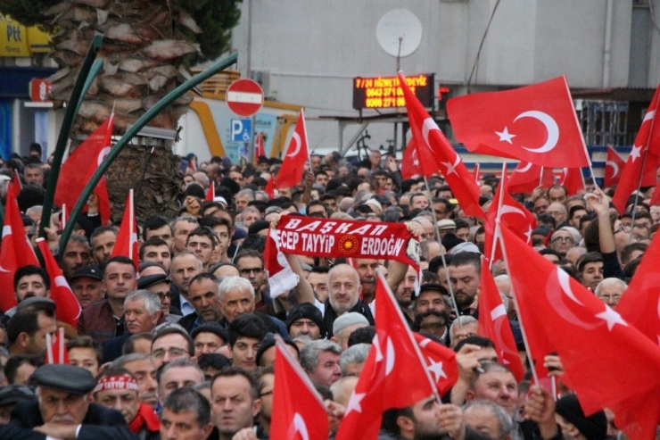 Cumhurbaşkanı Erdoğan: “F-16 Olup İnlerine Gireriz”