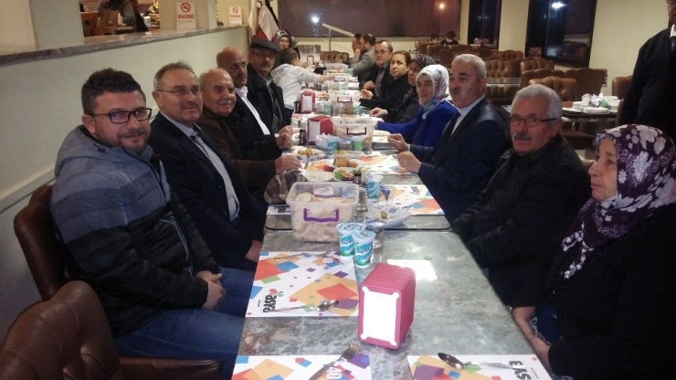 Tekmenliler Birlik Yemeğinde Buluştu