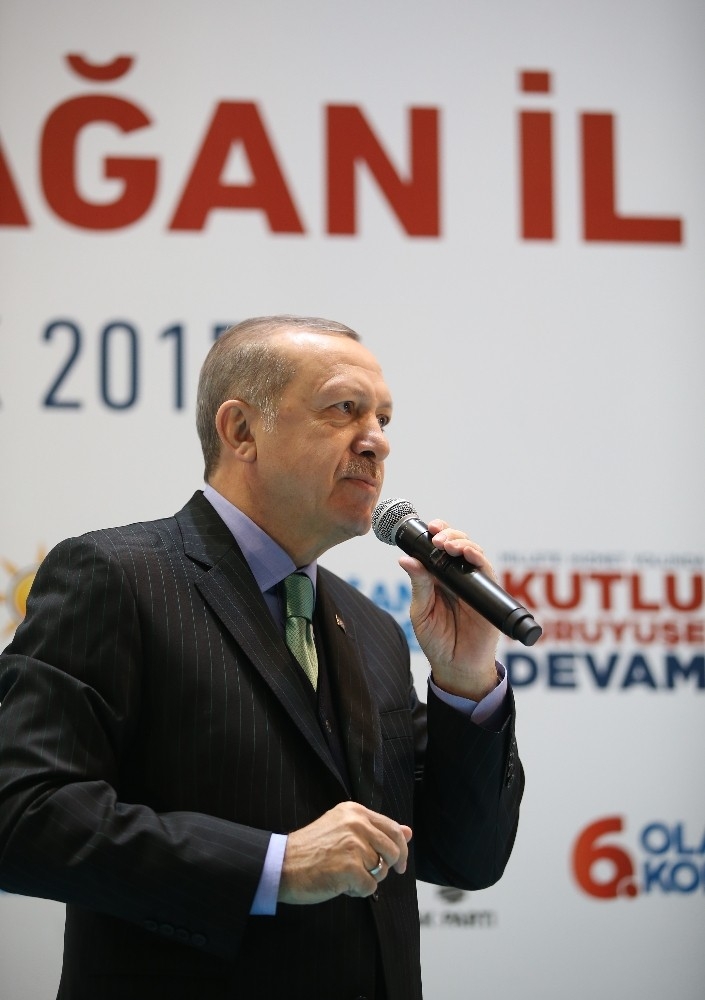 Cumhurbaşkanı Erdoğan’dan Kılıçdaroğlu’na ’Tek Tip Kıyafet’ Tepkisi