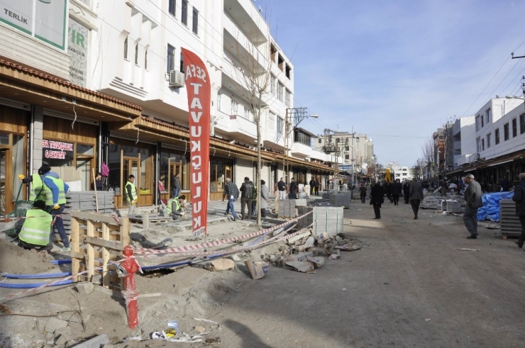 Melik Ahmet Caddesi Çalışmalarında Sona Yaklaşılıyor