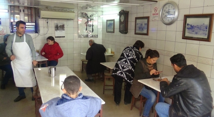 Antakya Künefesi Avrupa Yolunda