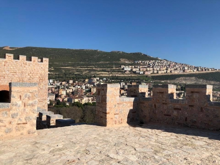 Hereke Kalesi’nde Çalışmalar Sürüyor, Yüzde 70’i Tamamlandı