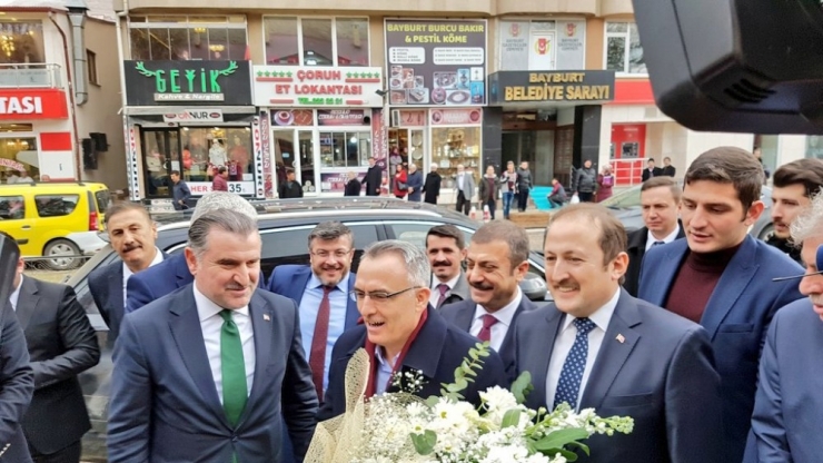 Bakan Naci Ağbal Ve Osman Aşkın Bak Bayburt’ta