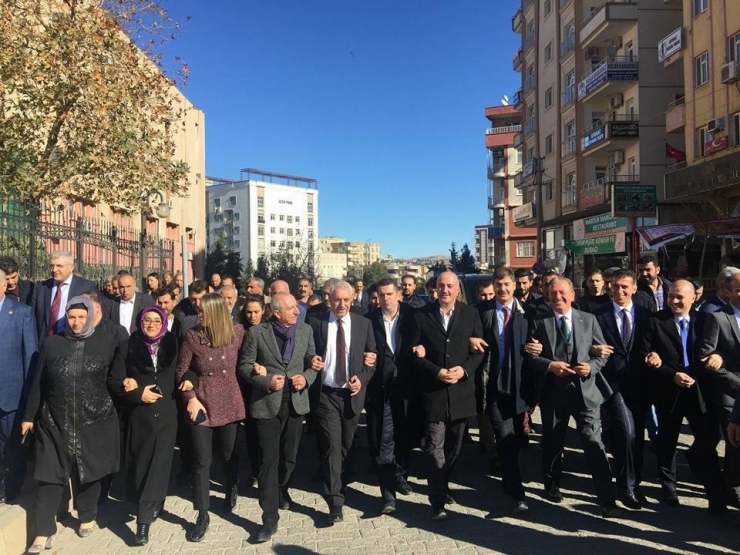 Ak Partili Nihat Eri Mardin’de Yeniden Sahada