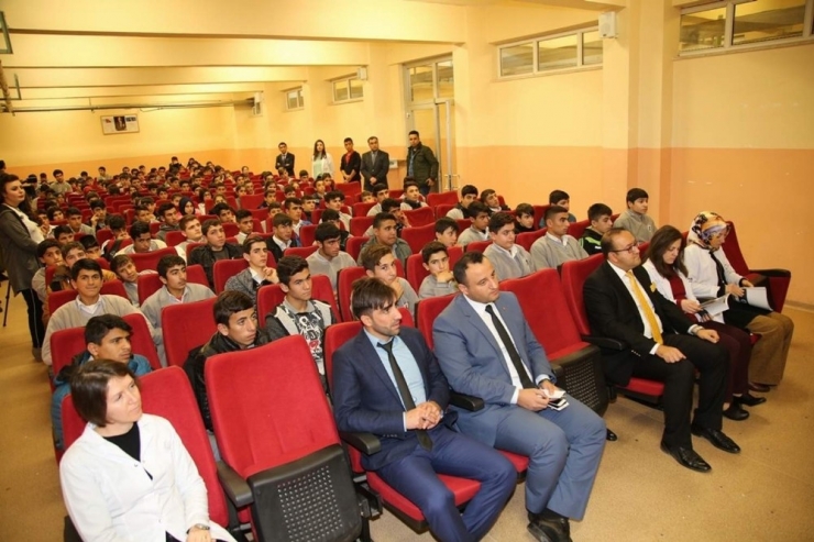 Gençlik Buluşmaları Devam Ediyor