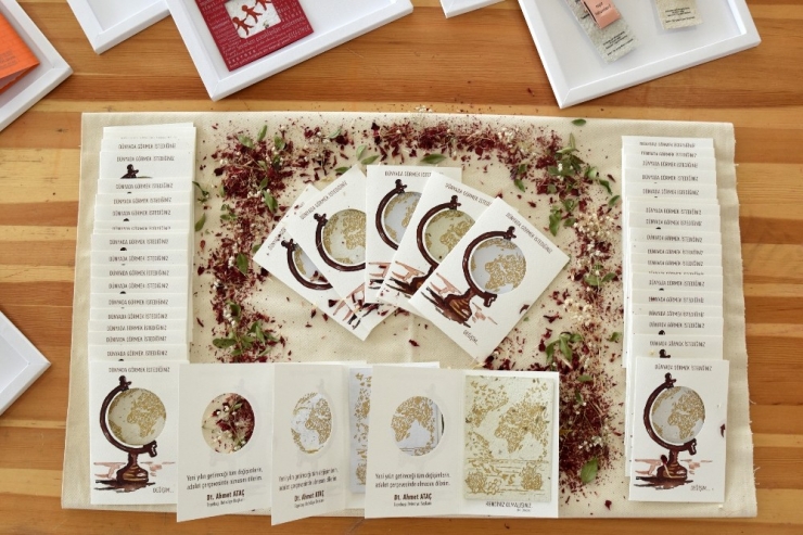 Yeni Yıl Tebrik Kartları Sukurusu’ndan