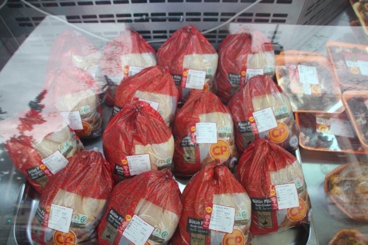 Vatandaş Hindi Ve Kırmızı Et Yerine Tavuk Tercih Ediyor