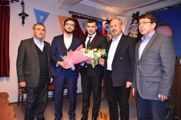 Bigadiç Ak Parti Gençlik Kolları Başkanı Demirtaş Oldu