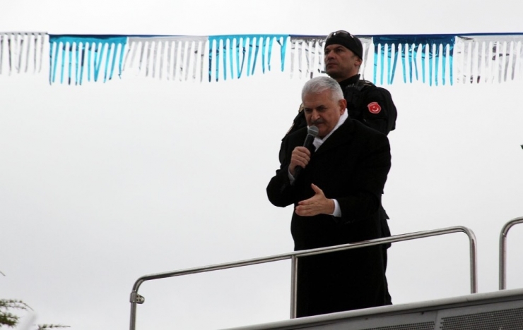 Başbakan Yıldırım, Ak Parti Isparta 6. Olağan Kongresi’ne Katıldı