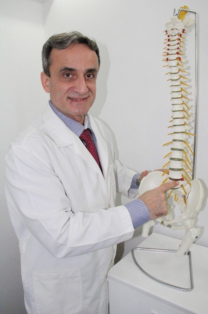 Uz. Dr. Şahabettinoğlu: "Duruş Şekli Fiziksel Olduğu Kadar Ruhsal Ve Duygusal Yönden De Etkiliyor"