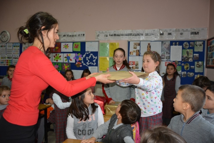 Arkadaşlarının Yeni Yıl Hayallerini Gerçekleştirdiler