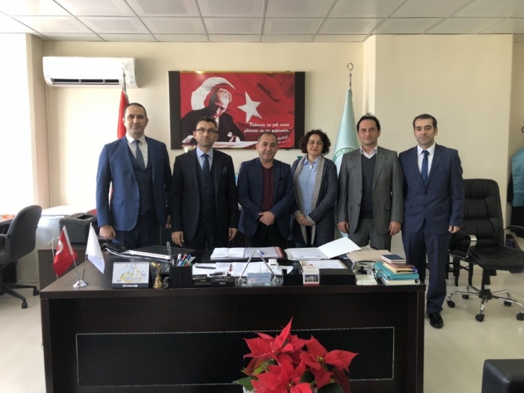 Burhaniye’de Turizm Master Planı Sözleşmesi İmzalandı