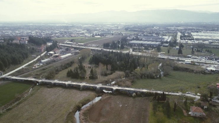 Bin 500 Yıllık Tarihi Köprüye Estetik Dokunuş