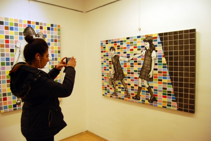 Alman Ve Türk Çiftten "Geçmişten Bugüne" Temalı Resim Sergisi