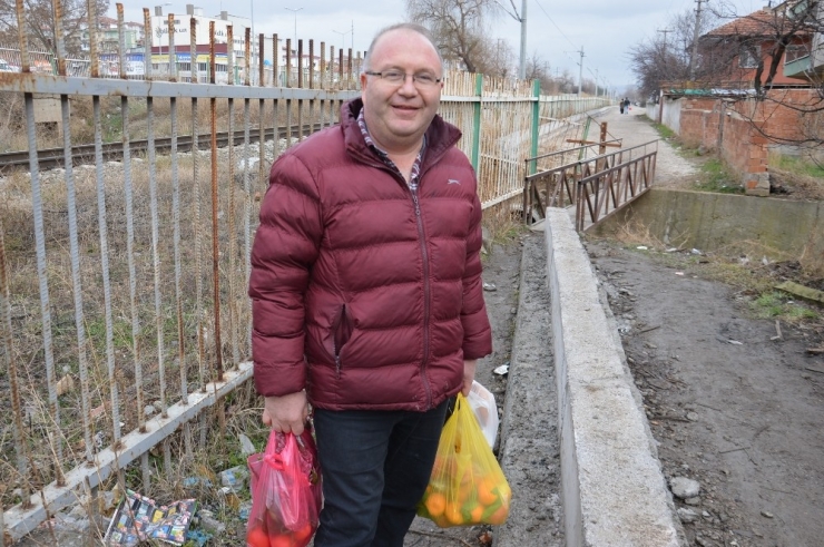 Mahalleli Üst Geçit İstiyor