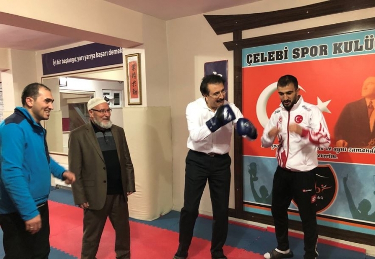 Aydemir: ‘Dadaş Sporcularla Övünüyoruz’