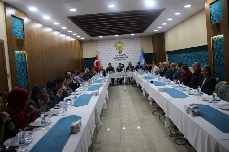 Ak Parti Palandöken İlçe Başkanlığı Basın İle Buluştu