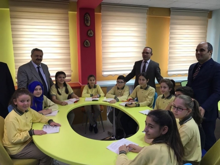 Burhaniye’de Kütüphanelerin Nitelikleri Günden Güne Artıyor