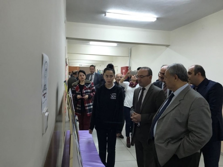 Burhaniye’de Kütüphanelerin Nitelikleri Günden Güne Artıyor