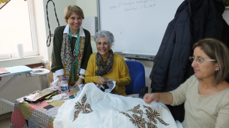 Balıkesir’de Kursiyer Kadınlar Kırkyama Yarışmalarına Katılacaklar