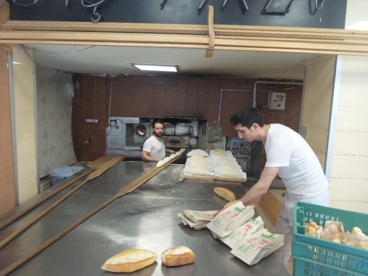 “Yeni Uygulamada Ekmek İsrafını Önlemeden Çok Artıracağını Tespit Ettik”