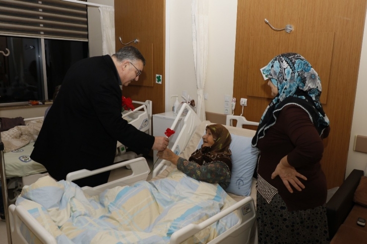 Başkan Kesimoğlu’ndan Yeni Yıl Ziyaretleri