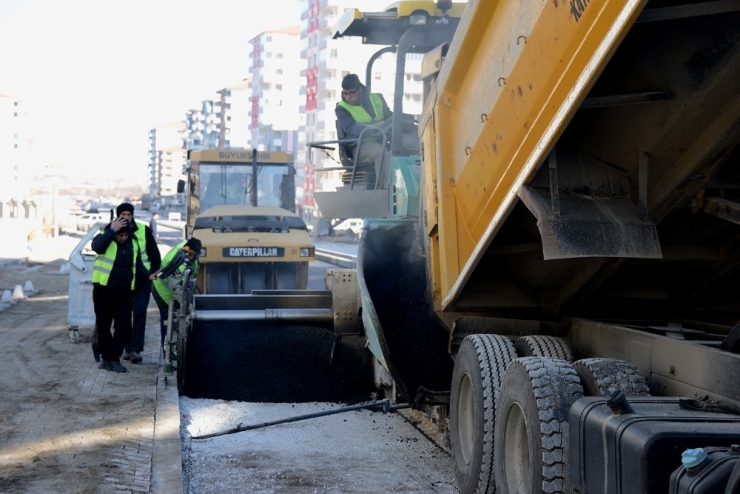Yeşilçam Caddesi Asfaltlanıyor