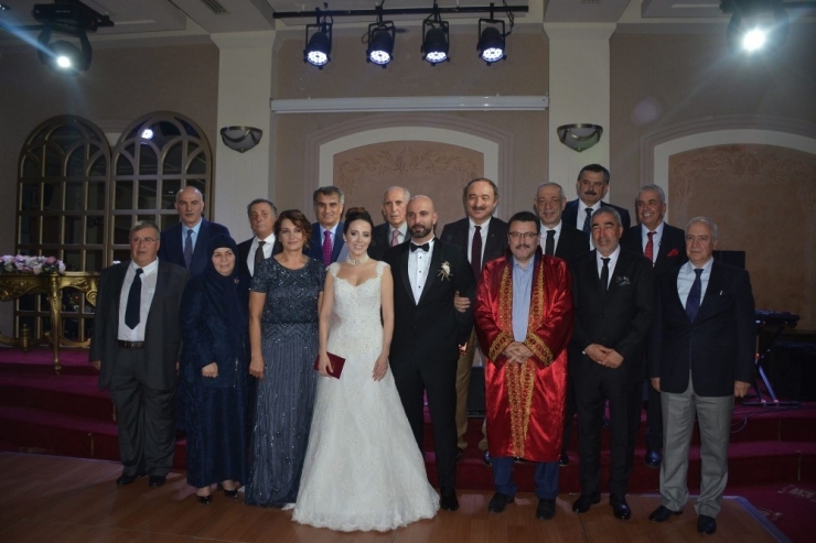 Ortahisar’da 2017 Yılında 2 Bin 197 Adet Nikah Kıyıldı