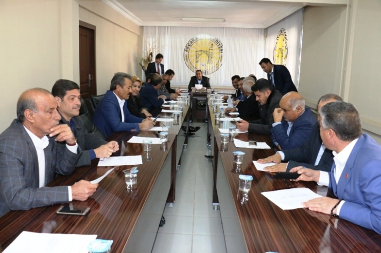 Akçakale Belediye Meclisi 2018’in İlk Toplantısını Yaptı