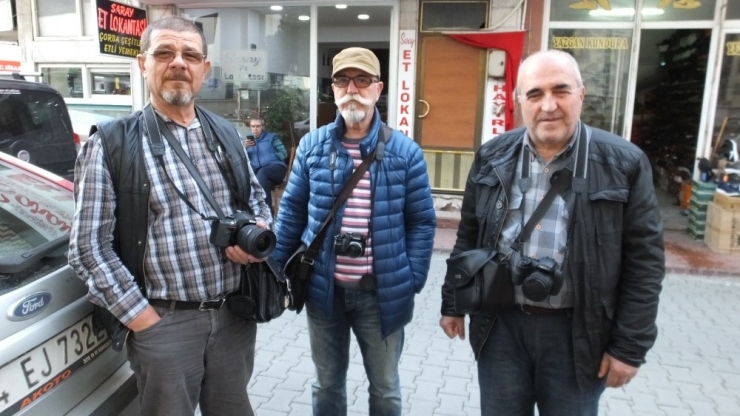 Trakyalı Fotoğrafçılar Burhaniye’de Tarihi Mekanları Fotoğrafladı