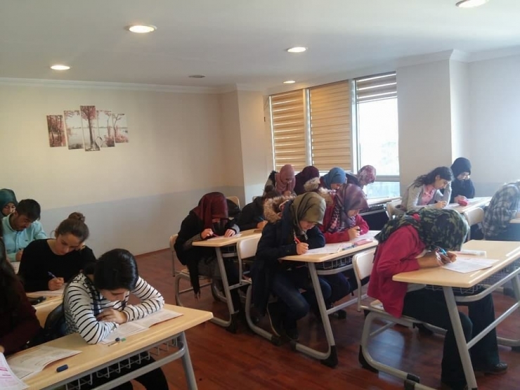 Van’ın Akademik Başarısı İçin Sınavlar Yapılıyor