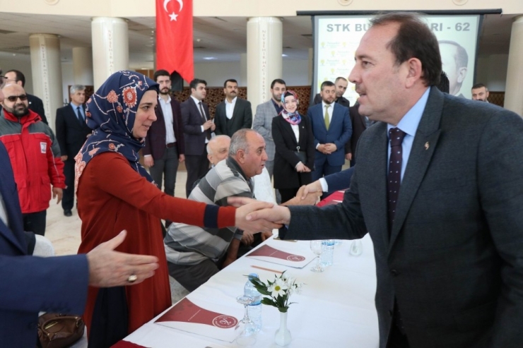 Ak Parti Genel Başkan Yardımcısı Karacan, Stk’larla Bir Araya Geldi